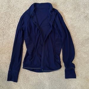 Lululemon full zip Jacket size 6